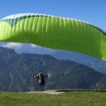 paragliding-441880_1280
