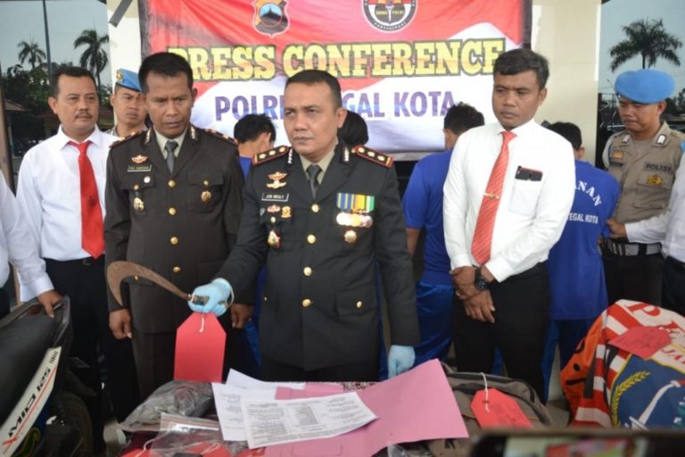 Empat Pengeroyok Suporter Persija Diamankan Polres Tegal