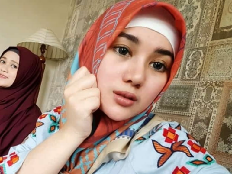Hari Ini Syukuran Pernikahan Bebi Silvana – Opick