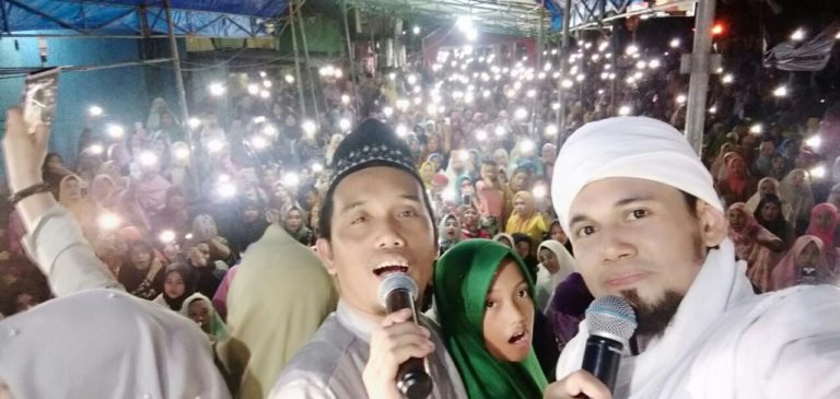 UGB akan Hadiri Pengajian Peringatan 40 Hari Meninggalnya Istri Ustad Maulana UGB akan Hadiri Pengajian Peringatan 40 Hari Meninggalnya Istri Ustad Maulana