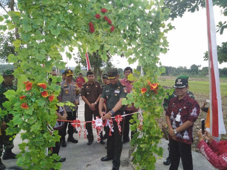 Berkat TMMD Jalan Bersejarah di Bancak Kini Mulus dan Lancar