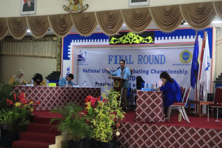 Juara NUDC di UNW Ungaran Didominasi Universitas Negeri