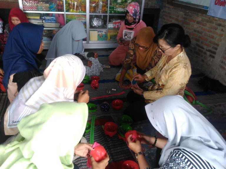 Bank Sampah Kedong Kelor Tegal Belajar Olah Sampah di Kemijen