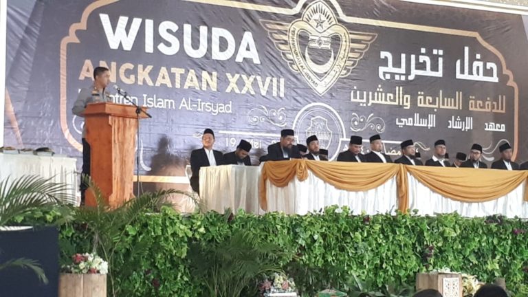 Wisudawan Ponpes Al Irsyad Tengaran Diharapkan Berkhidmat untuk Umat