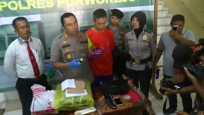bunuh keluarga