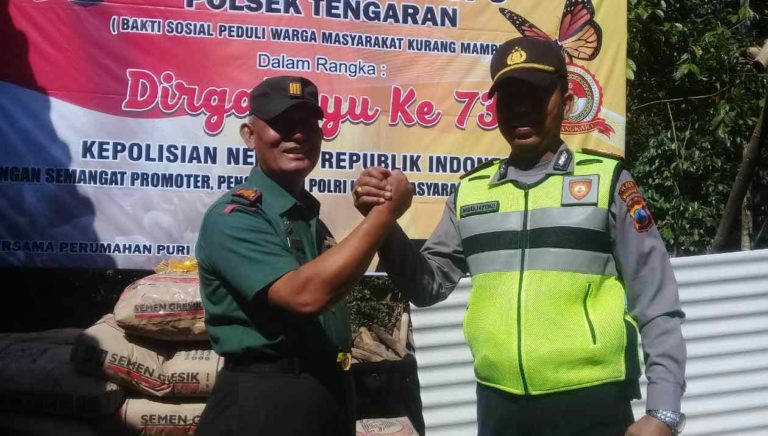 Polsek Tengaran Semangat “ICE KOPI” Bantu Warga Gotong-Royong Membangun Jalan