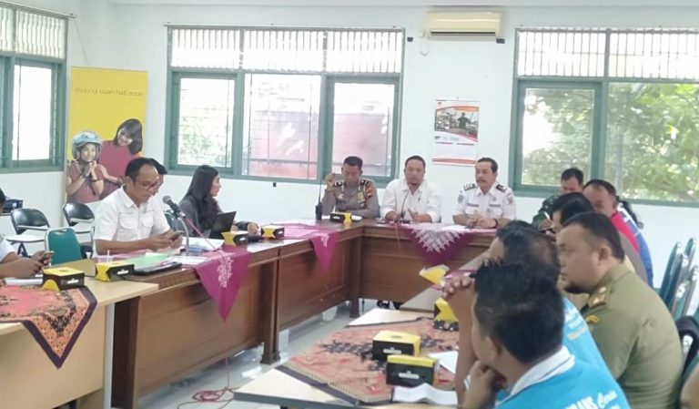 Trayek Khusus Wisata Bandungan Dapat Dipesan Lewat Aplikasi
