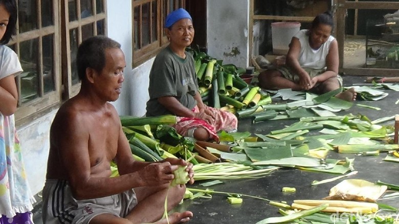 Jemaah Islam Aboge Baru Merayakan Idul Fitri Hari Ini