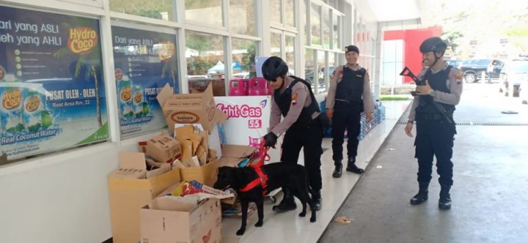 Penyisiran Rest Area Tol Ungaran Libatkan Anjing Pelacak