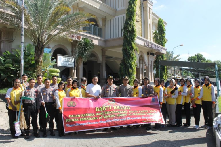 Polres Semarang Peringati HUT Bhayangkara, Gelar Lomba Puisi Hingga Bakti Sosial