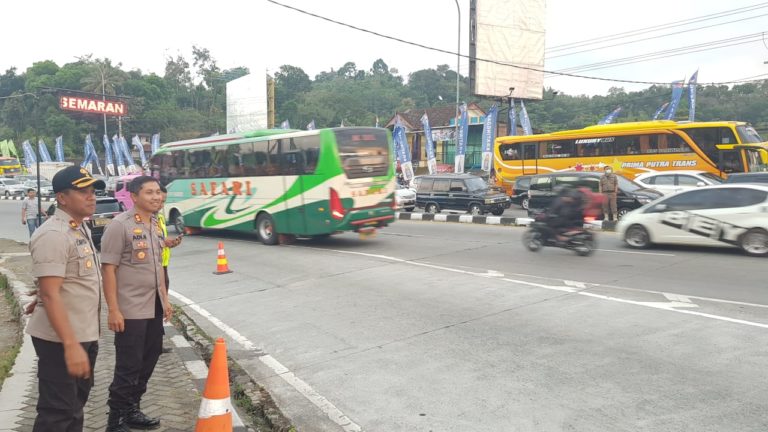 Pickup Tabrak Median, Kapolres: Pemudik Mengantuk Beristirahatlah