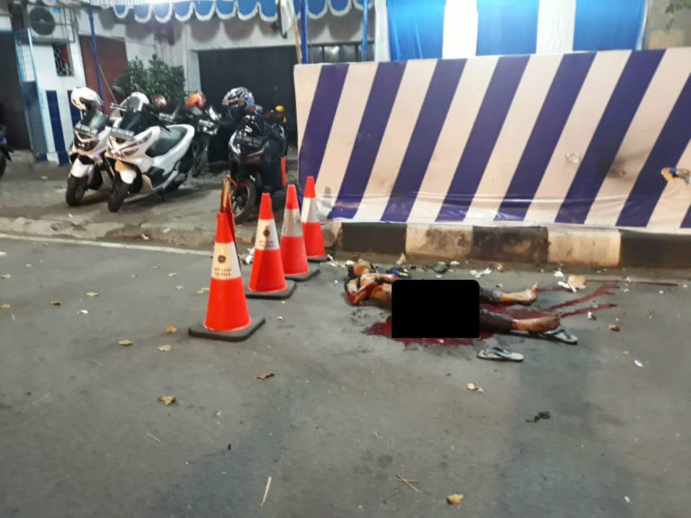 Pelaku Peledakan Bom di Pos Pam Kartasura Warga Sekitar