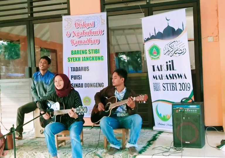 BEM STIBI Gelar Tadarus Puisi dan Sinau Dongeng