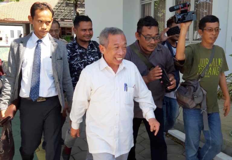 Alasan Sakit Bronkhitis Qomar Dikenai Wajib Lapor Senin dan Kamis