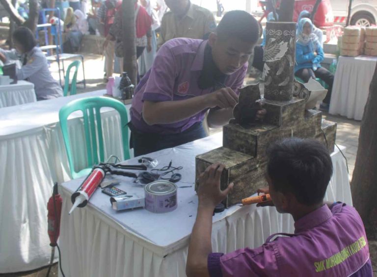 Manfaatkan Limba Paralon, SMK Mutu Kota Tegal Juara Lomba Daur Ulang