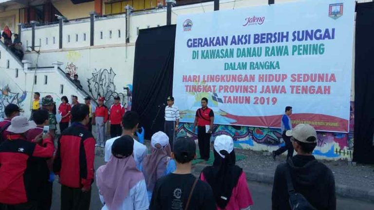 Aksi Bersih Sungai di Ambarawa, 3 Jam Kumpulkan 5 Ton Sampah