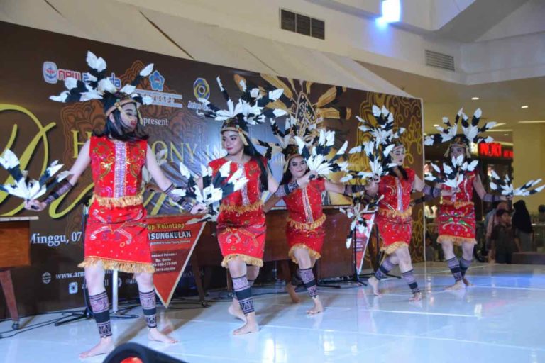 Menjaga Keragaman, Puluhan Penari Meriahkan ‘Harmony in Diversity’