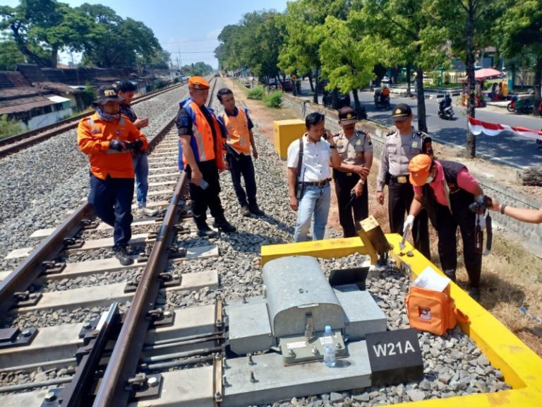 Teror Pembakaran Alat Perkeretaapian Terjadi di Sragen, Polisi Buru Pelaku