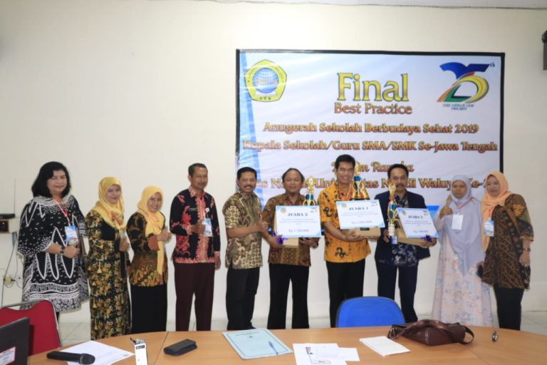 UNW Ungaran Gelar Lomba Best Practice, Guru SMAN 1 Pabelan Juara