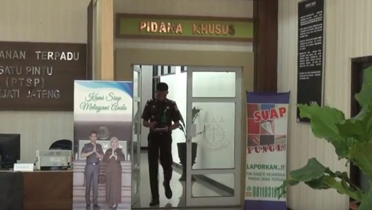 Kajati Jateng Diperiksa Kejagung, Ini Perkara Rentut Kepabean yang Menjeratnya