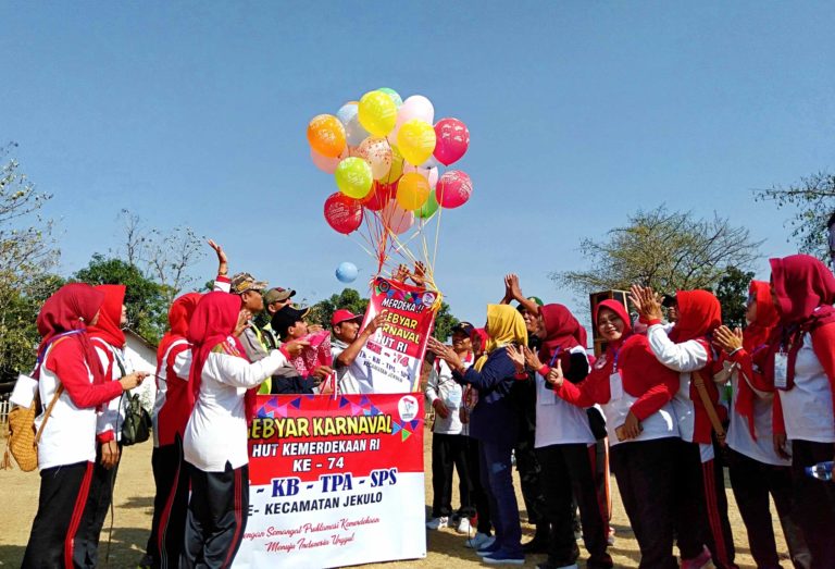 Meriah Karnaval Anak-anak PAUD Kecamatan Jekulo Kudus