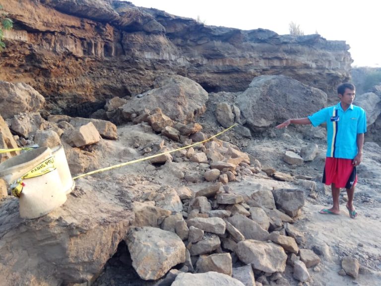 Empat Penambang Tertimbun Tebing 7 Meter, 2 Tewas di Lokasi