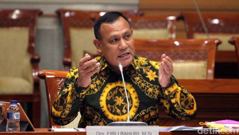 Mantan Wakapolda Jateng Jabat Ketua KPK, Ini Catatan Kontroversi Irjen Firli Mantan Wakapolda Jateng Jabat Ketua KPK, Ini Catatan Kontroversi Irjen Firli