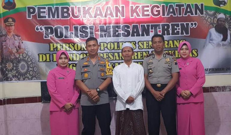Tingkatkan Kedisiplinan, 8 Anggota Polres Semarang Dipesantrenkan
