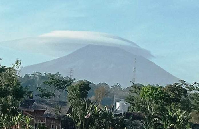 merbabu-awan