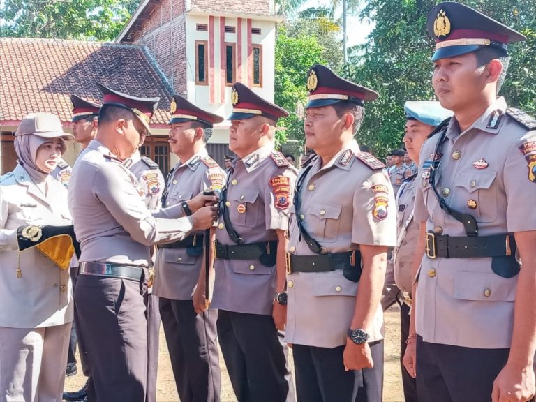 Empat Kapolsek Dilantik di Mapolsek, Ini Penjelasan Kapolres Semarang
