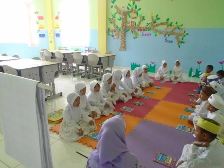 Warga ‘Ahlussunah Waljamaah’ Tolak Pendirian Pendidikan Al Azhar, Ini Alasannya