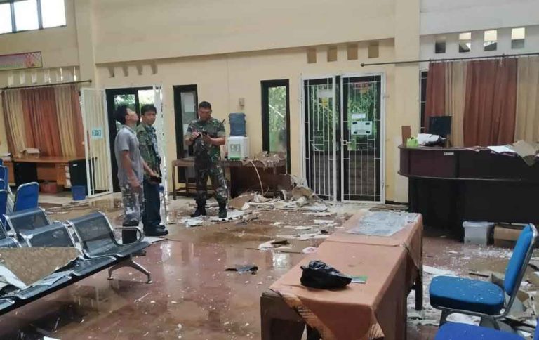 Pascabencana Angin Kencang, Pelayanan Desa Lerep Dipindah ke Kantor Bumdes