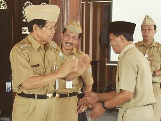 perangkat-desa