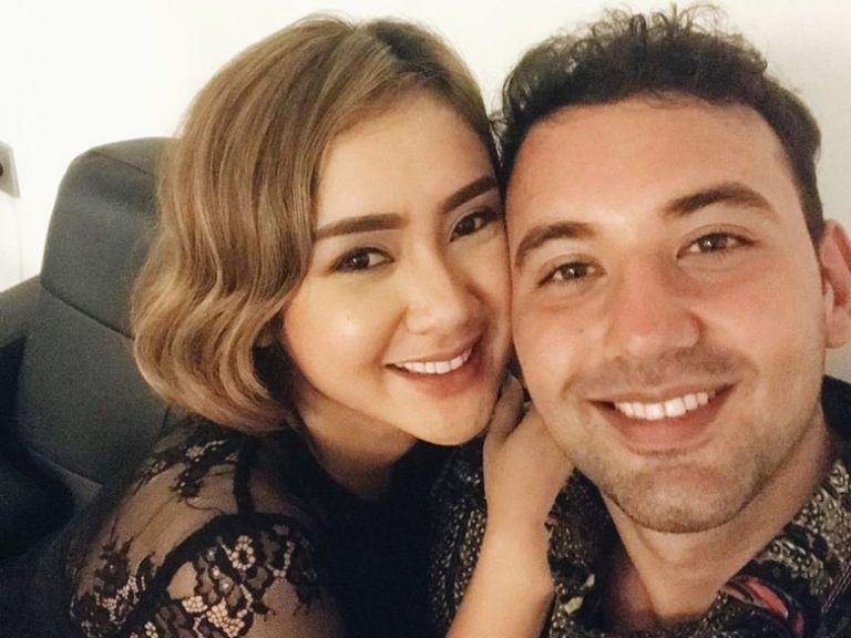Cita Citata Dilamar Bule di Amsterdam, Pacar Proses Mualaf