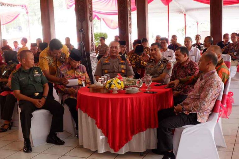 Lepas AKBP Adi Sumirat, Bupati Berharap AKBP Gatot Segera Menyesuaikan Wilayah Tugas
