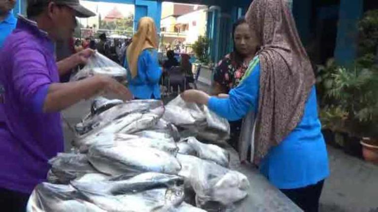 Warga Dapat Subsidi Harga Ikan Bandeng, Satu Kilo Dijual Hanya Rp 12 Ribu