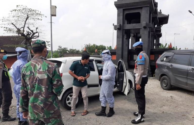 Perbatasan Jateng di Cepu Diperketat, 187 Kendaraan Dipaksa Balik ke Jatim
