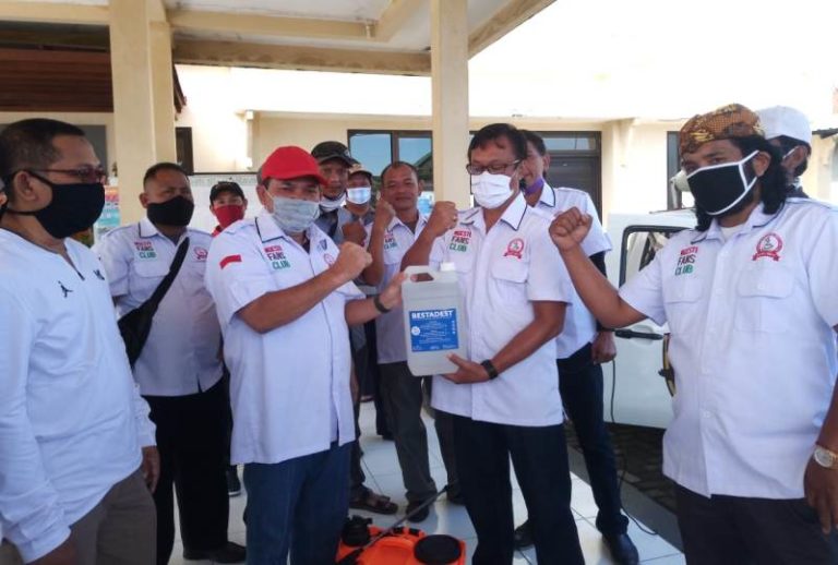 Relawan KOPI NFC Aksi Penyemprotan dan Sosialisasi Penanganan Jenazah Covid-19
