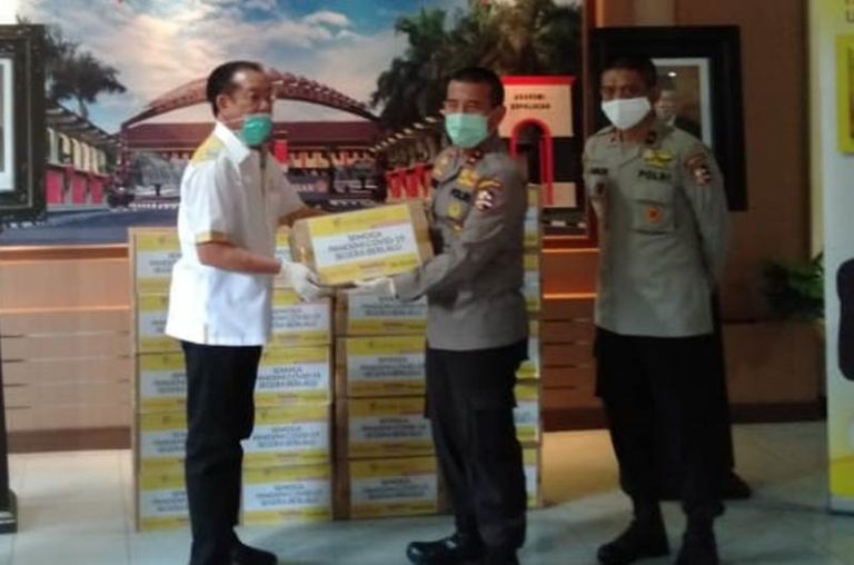 Peduli SDM Akpol Hadapi Covid-19, Sido Muncul Bantu Produk Vitamin C
