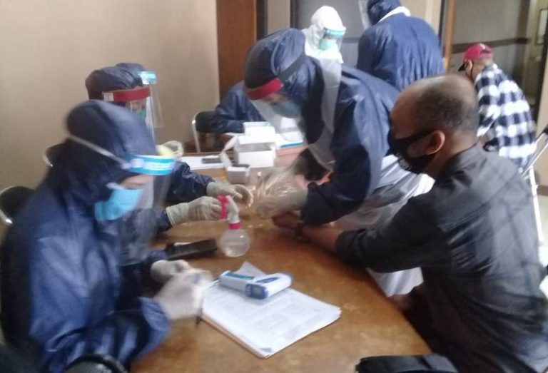 50 Anggota DPRD Kabupaten Semarang Rapid Test Swadaya