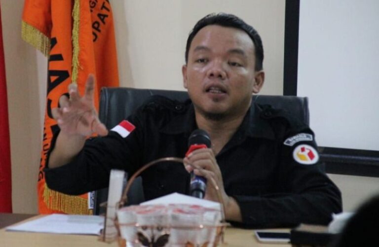 Bawaslu Keluarkan Surat Imbauan Netralitas ASN, Ini Beberapa Larangan tak Boleh Dilanggar Bawaslu Keluarkan Surat Imbauan Netralitas ASN, Ini Beberapa Larangan tak Boleh Dilanggar