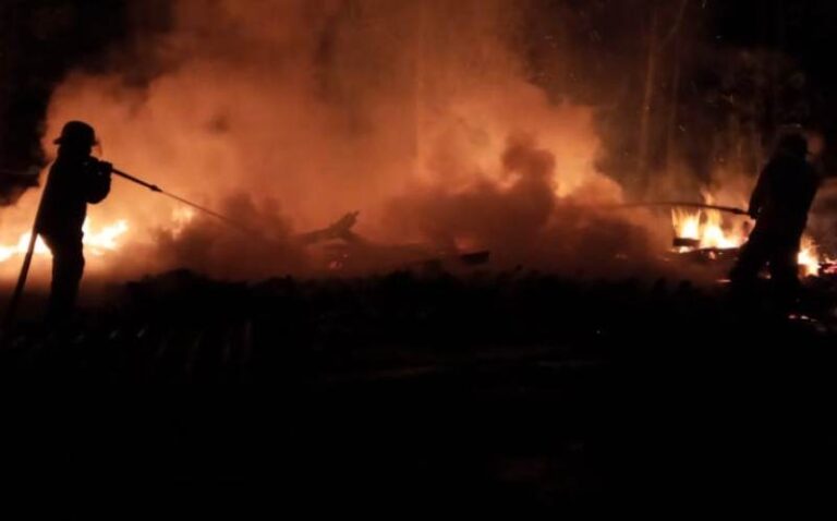 Merasakan Hawa Panas Ternyata Rumahnya Terbakar, Fauzan Pukul Kentongan Minta Tolong