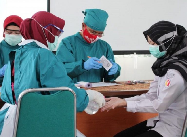 Pengawas dan Staf Bawaslu Kabupaten Semarang Kembali Jalani Rapid Test