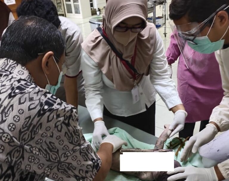 Sadis! Bayi Diduga Baru Dilahirkan Dibuang Hidup-hidup di Sungai Sruwen