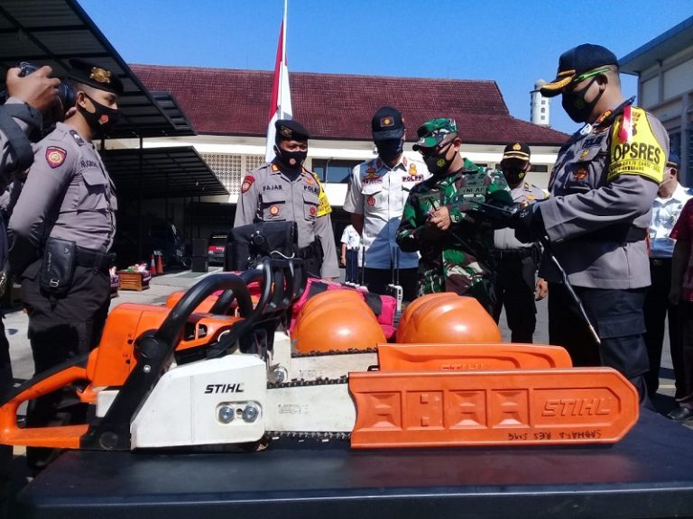 Musim Hujan Diprediksi Oktober, Polres Semarang Siapkan 750 Personil Siaga Bencana