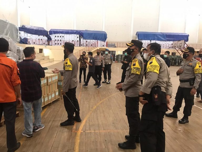 Polres Semarang Kawal Surat Suara Pilkada dari Kudus hingga GOR Wujil