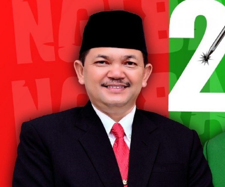 Di Balik Foto Kemenangan Cabup Ngesti Nugraha, Mata Menyipit Menahan Cahaya Matahari