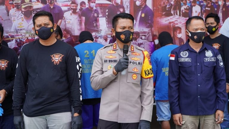 Terekam CCTV Saat Beraksi di Tuntang, Tiga Spesialis Pecah Kaca Dibekuk di Magelang