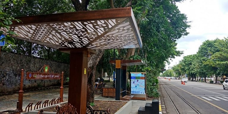 Semangat Membangun Batik Solo Trans