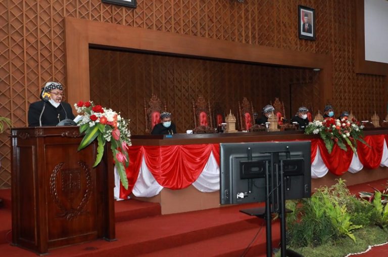 Bupati Canangkan Gagrak Semarangan Jadi Seragam ASN Setiap Tanggal 15